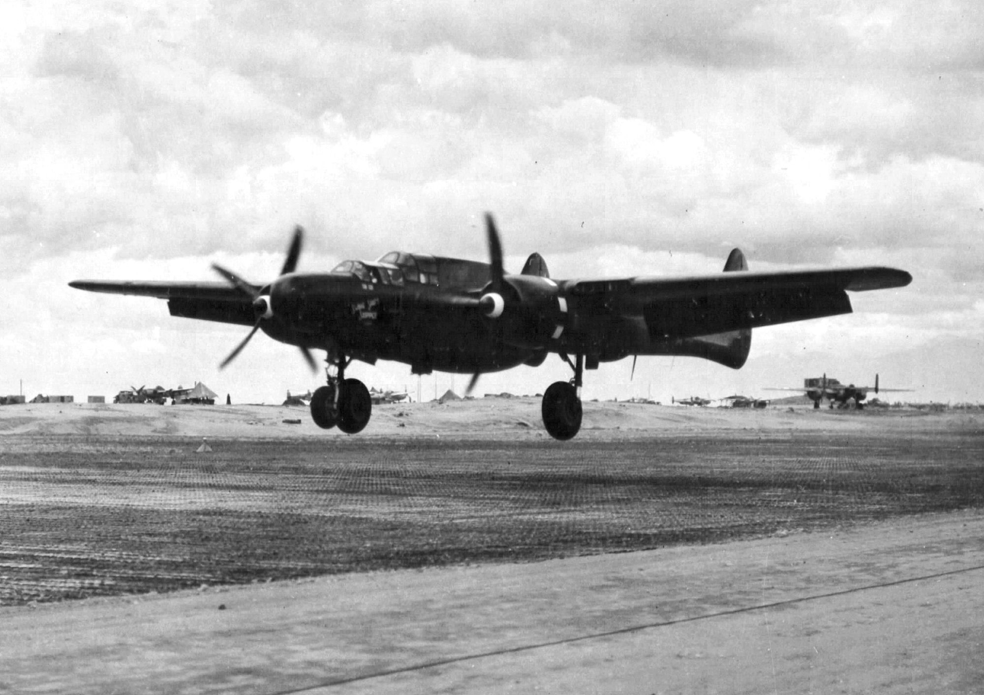 Chasseur de nuit américain Northrop P-61 Black Widow de la Seconde Guerre mondiale