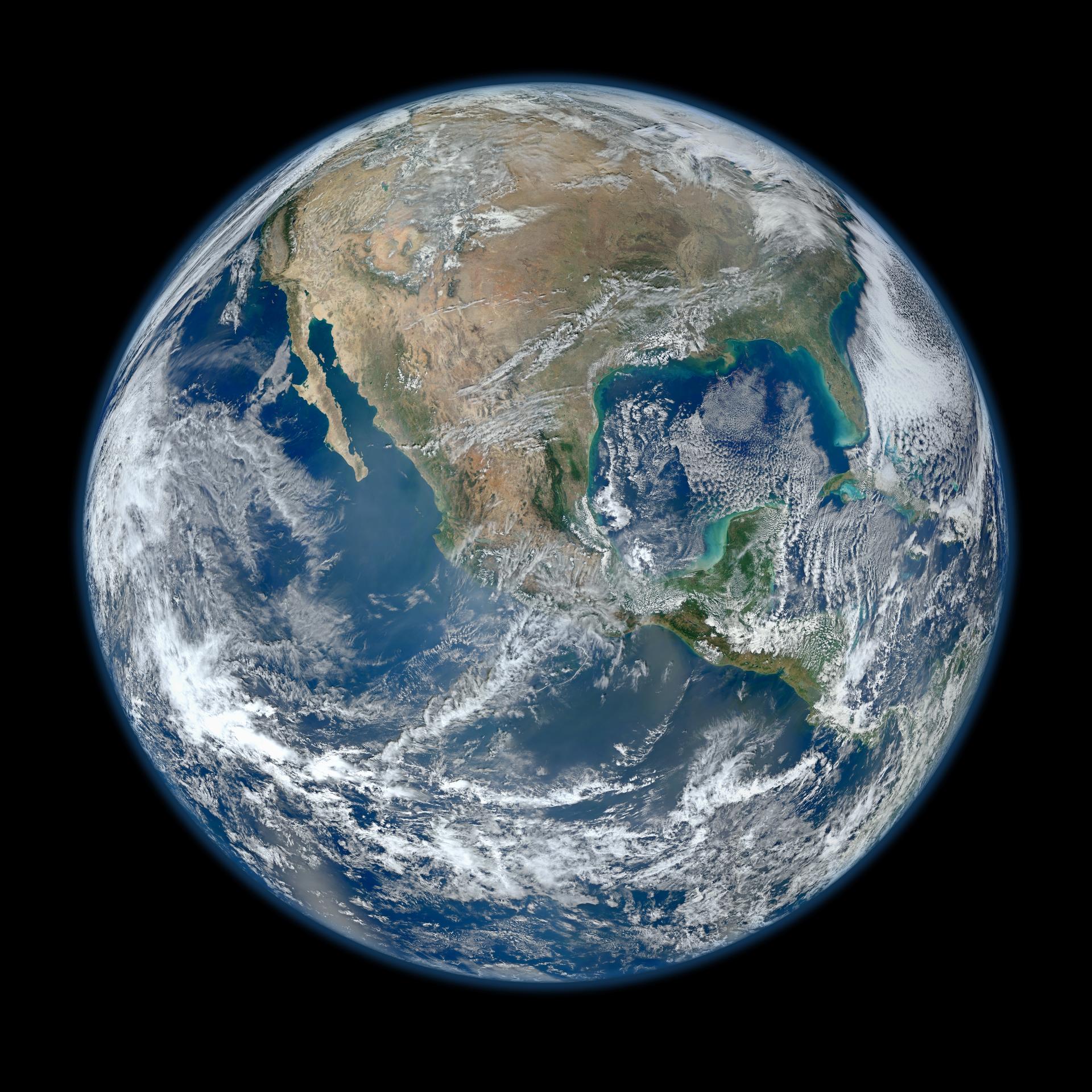 La Terre entière vue de l'espace (image « Blue Marble » de la NASA)